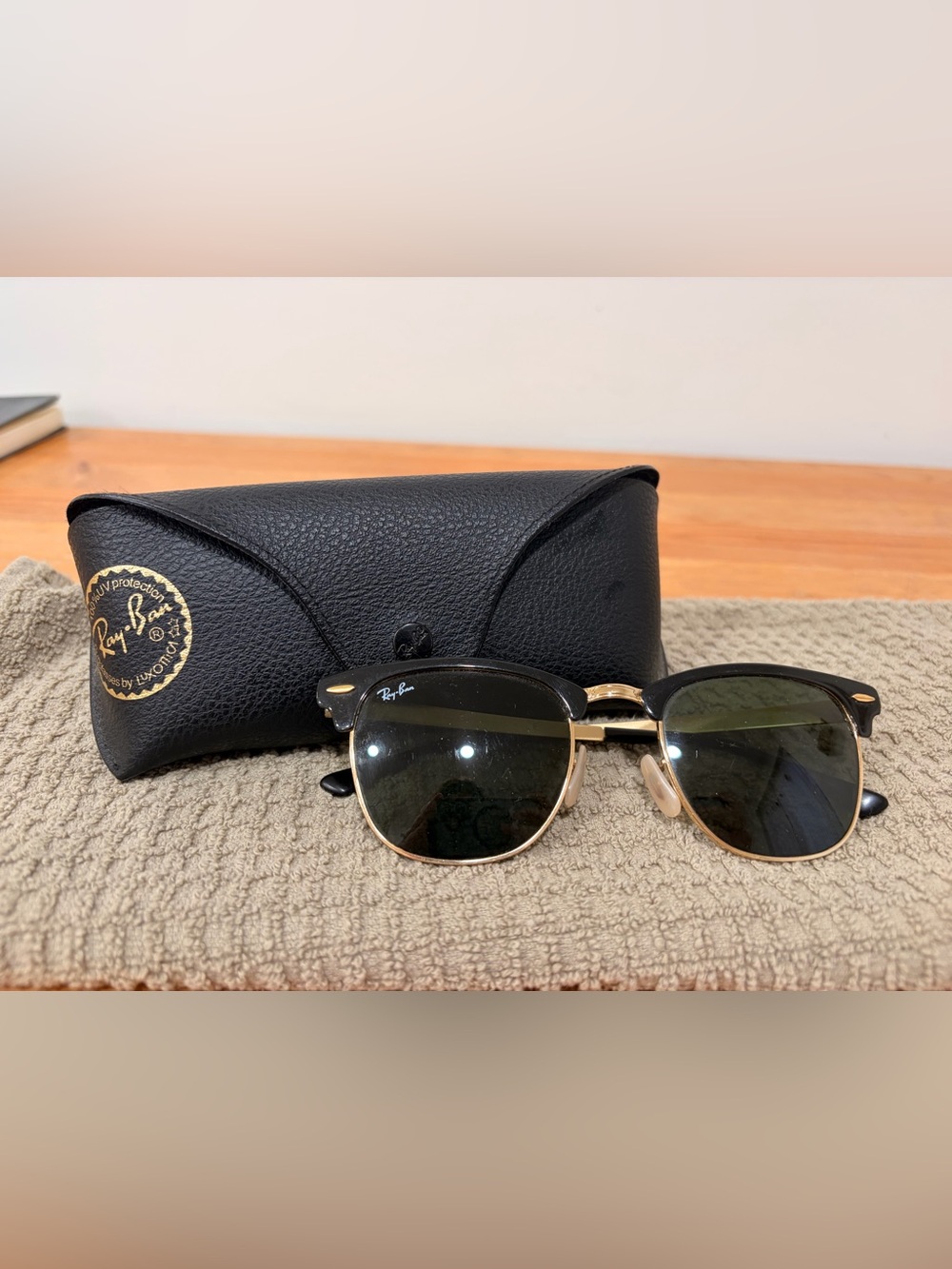 Ray-Ban 3716 sunglasses black & gold